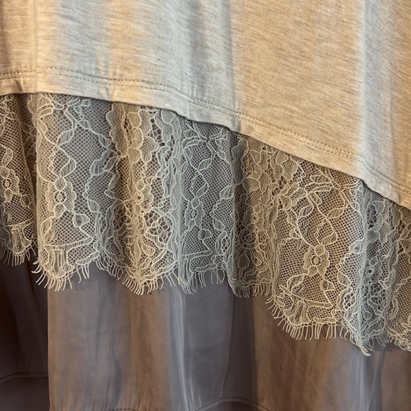 LOGO Lori Goldstein Lace Tunic - Picture 5 of 5